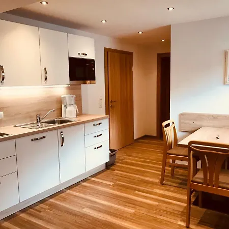 Apartment Martha 3*